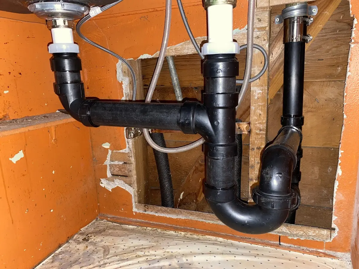 Professional Pipe Bursting equipment and tools on the job in Mitchell